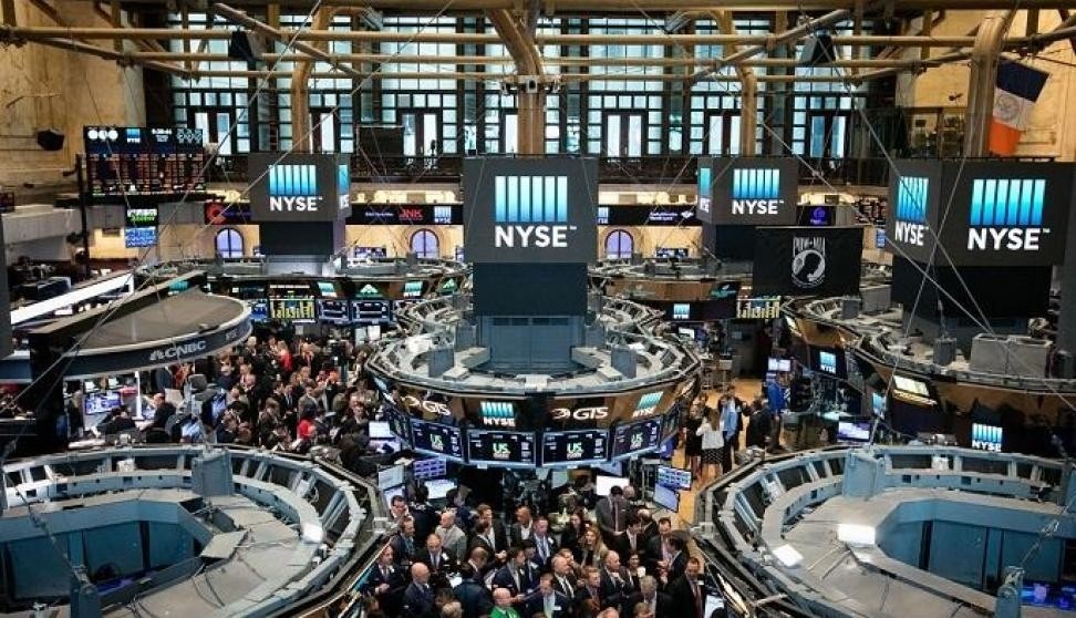 بورصات الخليج تتراجع جراء الصراع في الشرق الأوسط